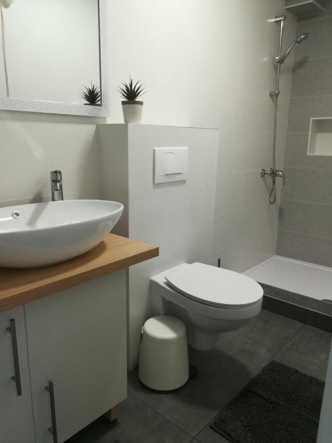 Apartmani Hermes Jadrija Eksteriør bilde